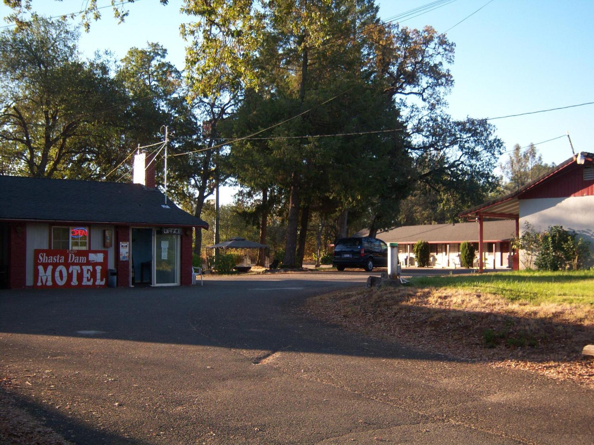 Shasta Dam Motel 샤스타호 외부 사진